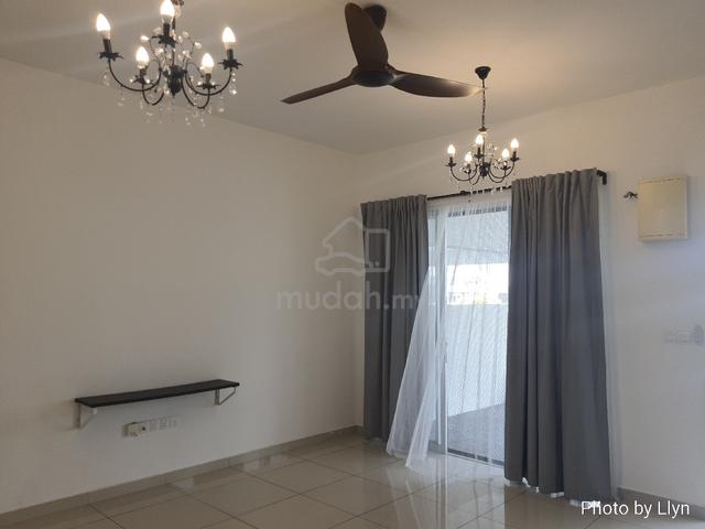 Tiara Sendayan - 2Storey - FacingNorth - MoreParking 1