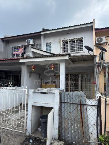 Bandar Puchong Jaya terrace house Jalan Belatok puchong IOI 1