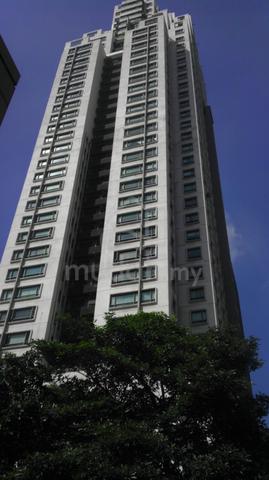The Capsquare Residences 1