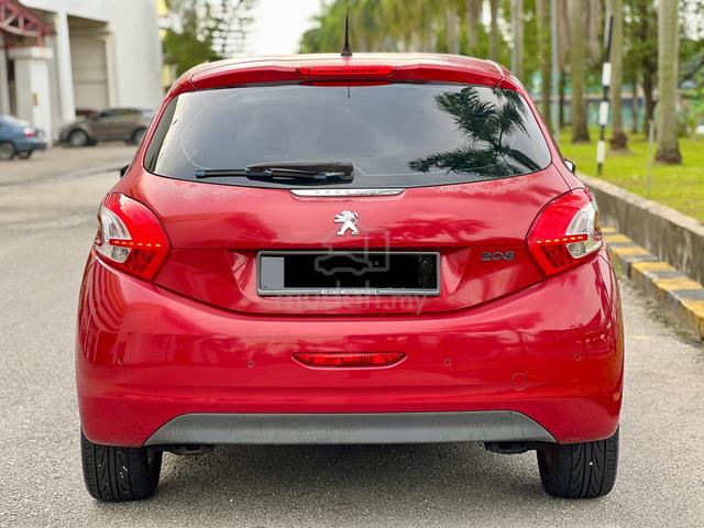 2015 Peugeot 208 1.6 VTi ALLURE (A) HATCHBACK - 4