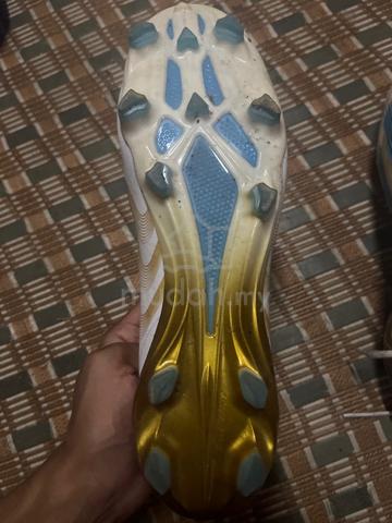 Carousel Image