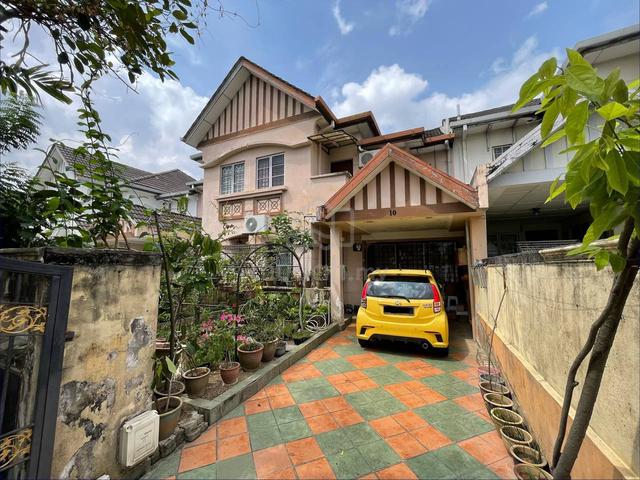 NEAR MASJID💥 USJ9 Double Storey Terace USJ 9 Subang Jaya Near Taipan 1