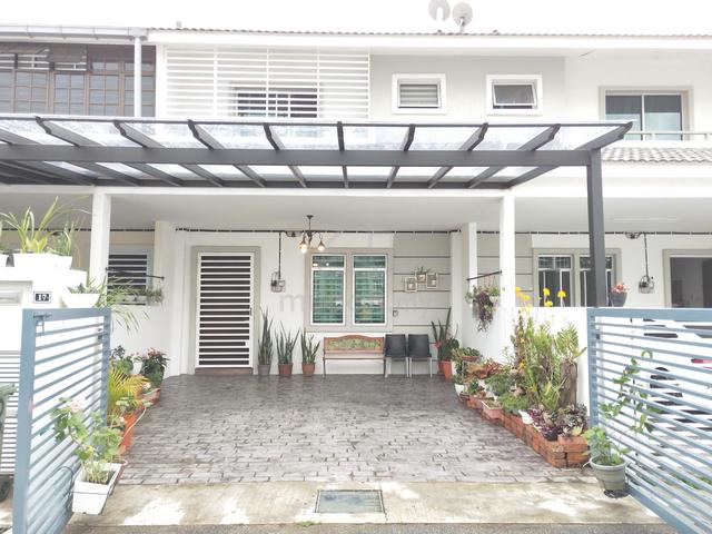 Double Storey Terrace House 1