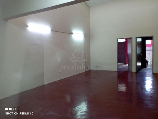First Floor Shoplot Taman Desa Idaman Durian Tunggal *RENT* 1