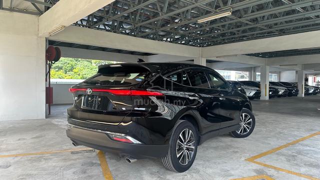$126K Black Interior 2021 Toyota HARRIER 2.0 G (A) - 2