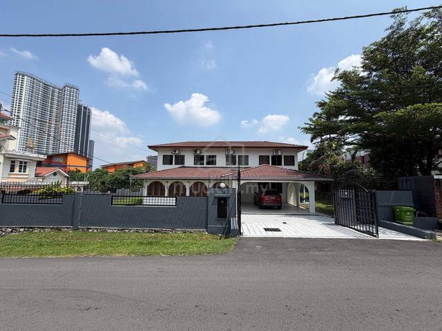 WELL MAINTAINED! 2 Storey Bungalow Kampung Datuk Keramat KL 1