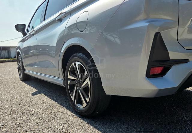2024 Perodua ALZA 1.5 AV ADVANCED FAMILY MPV - 5