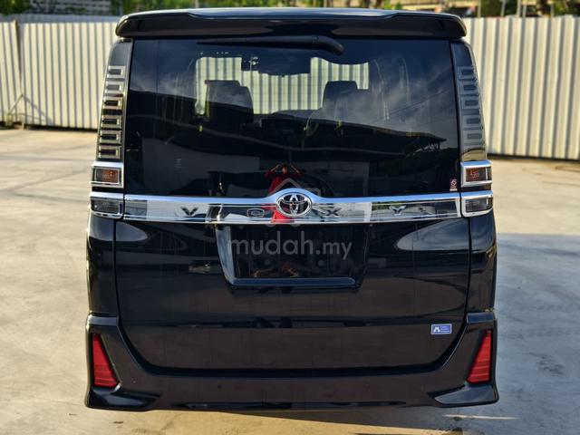 2021 Toyota VOXY 2.0 ZS KIRAMEKI III 2PD 7STR 41K - 4
