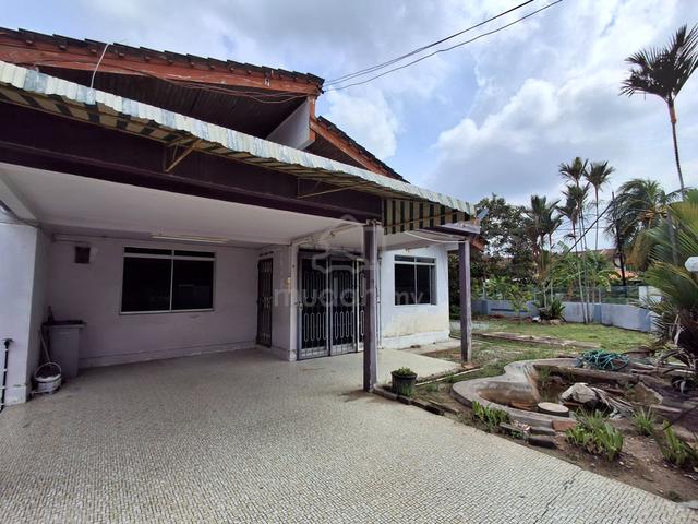 Tmn Sayang Selasih, Klebang Single Storey Semi Detached 1
