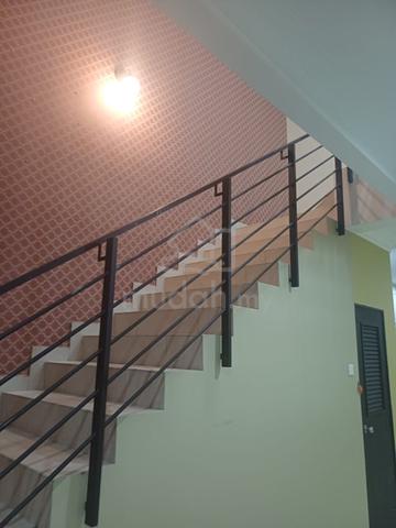 GOOD OFFER Double Storey House Bangi Avenue 1 4R 4B FREEHOLD 1