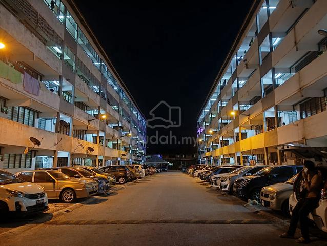 Flat Taman Silibin 1