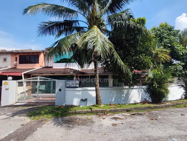 Ipoh Corner Lot double storey Terrace house @ Taman Lapangan Ria, Pera 1