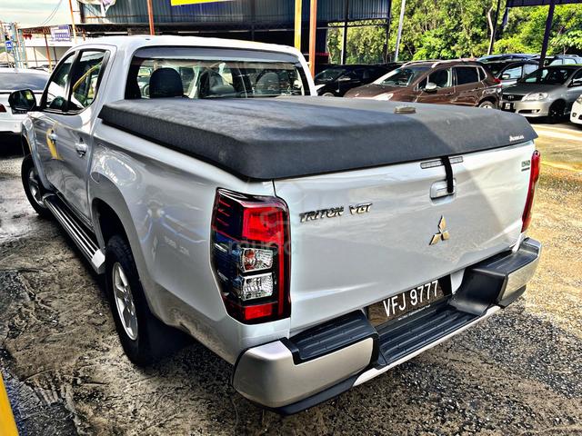 2020 Mitsubishi TRITON 2.4 VGT (A)FULLSERVICERECOD - 5