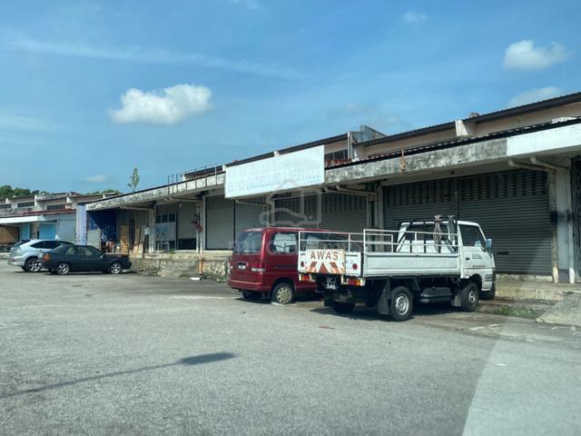 Bukit Puchong Single Storey Link Factory 2