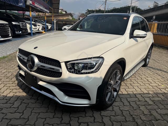 2021 Mercedes Benz GLC300 4MATIC AMG LINE 2.0L (A) - 2