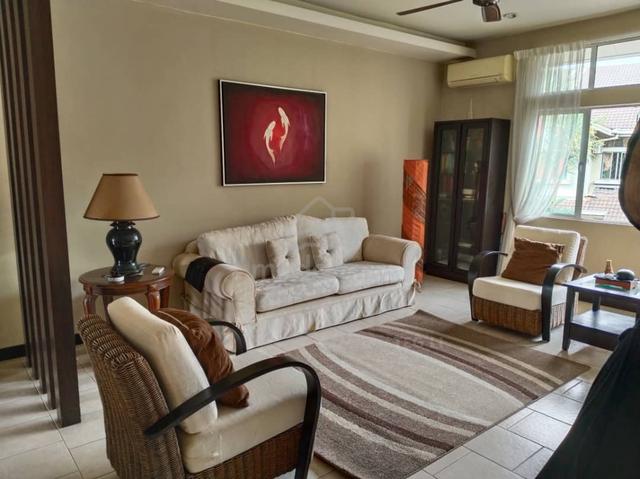 Townhouse Meranti Terrace Kota Kemuning Near Golf Course 1