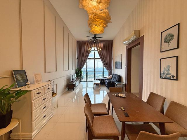Bora Residence @ Danga Bay Full Sea View 1