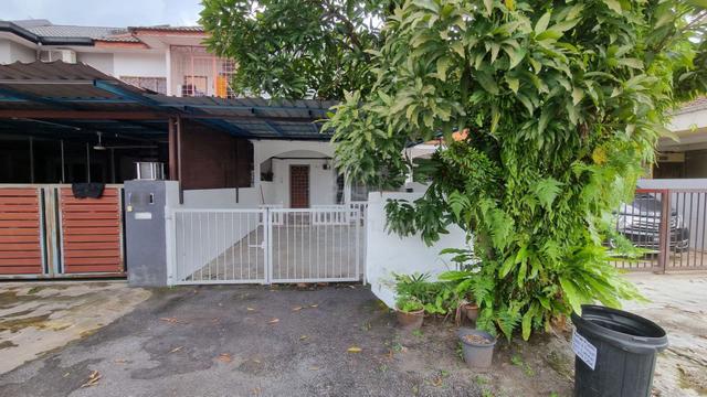 RENOVATED Double Storey Terrace, Pandan Mewah, Ampang, Selangor 2