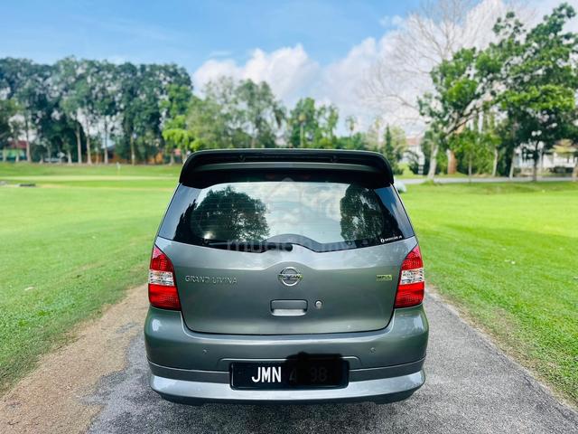 2010 Nissan GRAND LIVINA 1.6 IMPUL (A) - 2