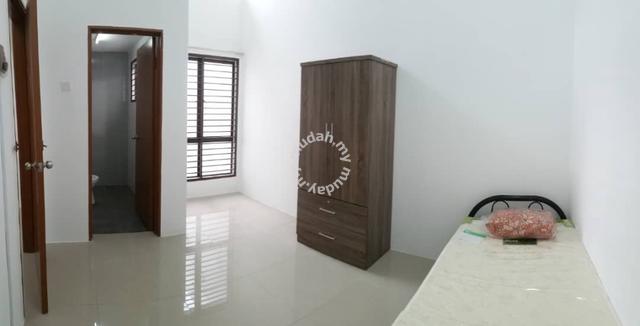 Taman Saujana KLIA, Rooms for Rent, Women only, Fully Furnished 5