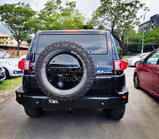 2010 Toyota FJ 4.0 CRUISER (A) - 5