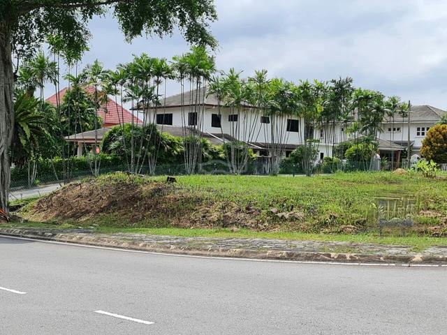 CORNER Bungalow Lot Seksyen 9 Shah Alam Land For Sale 1