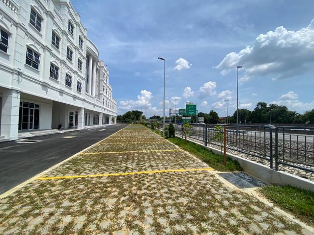 Main Road 40x70 Corner First Floor Shop Seksyen 23 Shah Alam 1