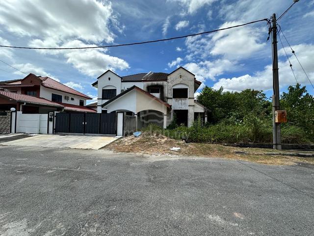 Amanjaya Anggerik 2 Stry Semi-D Below Market Rumah Busuk Cash Buy only 1