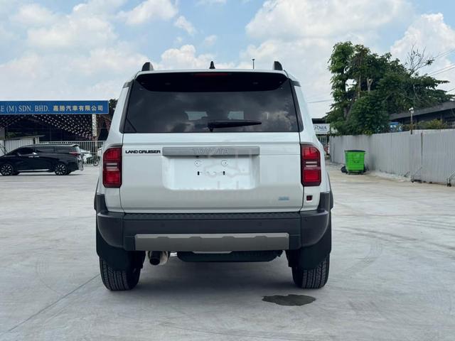 2025 Toyota LANDCRUISER 250 2.7 VX 7STR 6A 480KM - 4