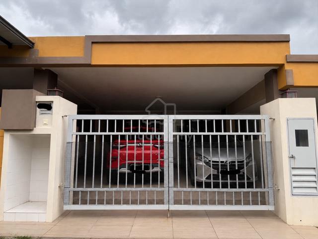 Partially Furnished Single Storey Taman Bukit Mahogani, Kuala Klawang 1