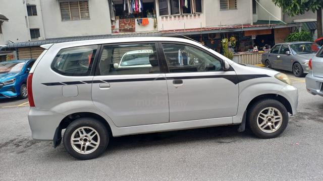 2005 Toyota AVANZA 1.3 (MANUAL) - 2