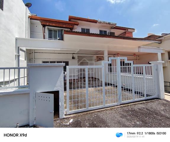 2 Storey 24x70 Prima Tropika Putra Permai MRT Equine Seri Kembangan 1