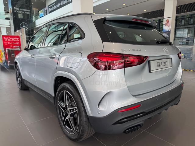 2026 GLA200 1.3 FL Nightfall Pre-Owned Certified - 4