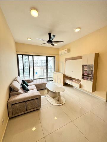 Bay Point @ Country Garden Danga Bay 1