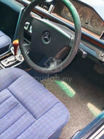 1995 Mercedes Benz 200E 2.2 (A) - 5