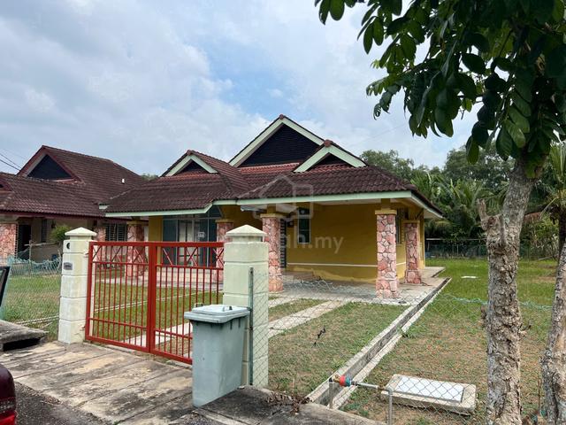 FF Single Storey Bungalow di Villa Tanjung Permai 1