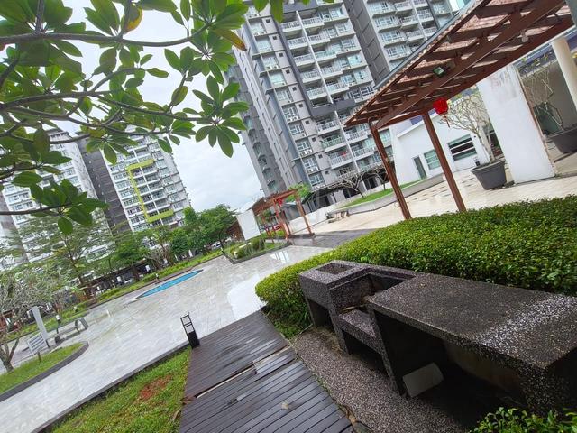 SkyVilla Condominium (MJC) 1