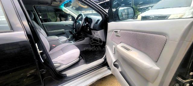2009 Toyota HILUX 2.5 G DUAL CAB (M) WITH PAGAR - 3