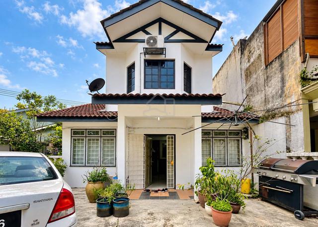 RARE CORNER LOT! 1.5 Storey Terrace Seksyen 7, Kota Damansara 1
