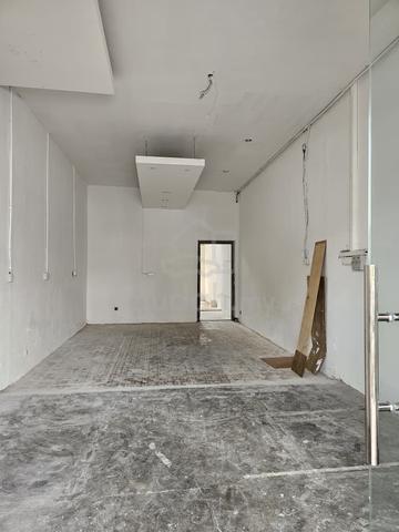 2 Storey Shop House at Lorong Kinta , near Meiko , 1400sf 1