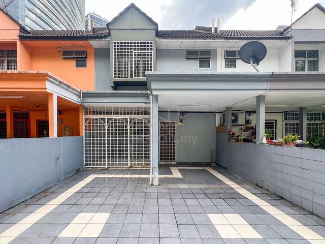 Below Market! Double Storey Terrace @Taman Kelana Indah, SS7 1