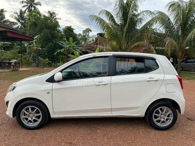 2015 Perodua AXIA 1.0 G Manual - 5