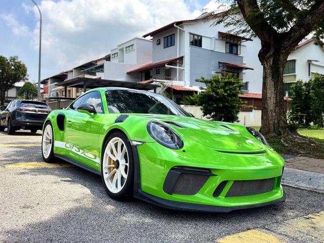 2019 Porsche 911 GT3 RS 4.0L (A) - 3