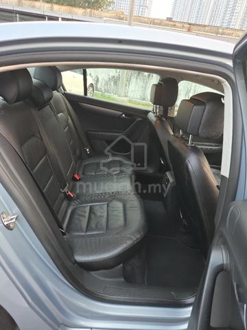 2011 Volkswagen PASSAT 1.8 TSI (CBU) (A) - 4
