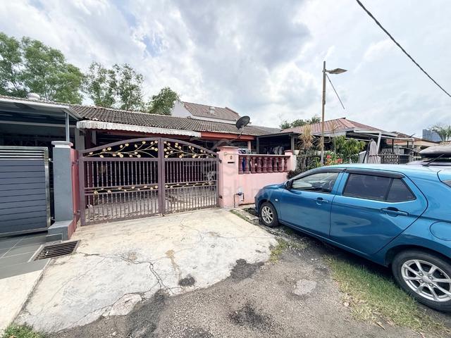 [0% DEPOSIT] RENOVATED Single Storey Taman Mawar, Kinrara 5, Puchong 1