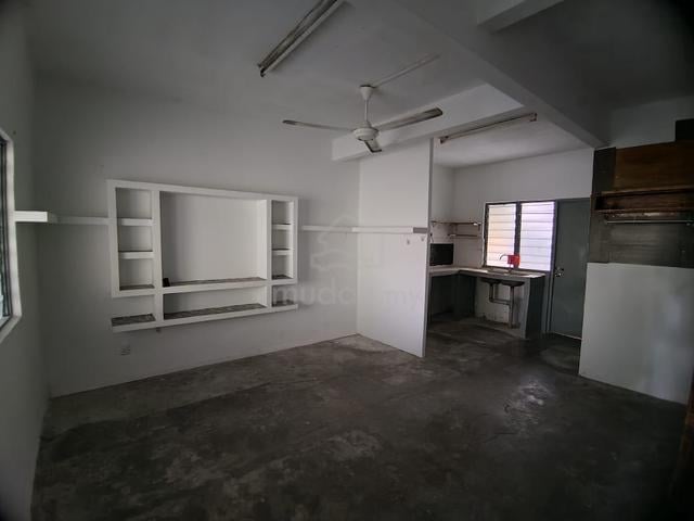 【 Kitchen Table Top, TV Console 】2 Storey House, Taman Mawar, Batu 16 1