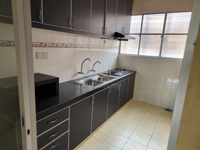 1 STOREY Townhouse, Taman Bukit Serdang, Seri Kembangan, FREEHOLD 1
