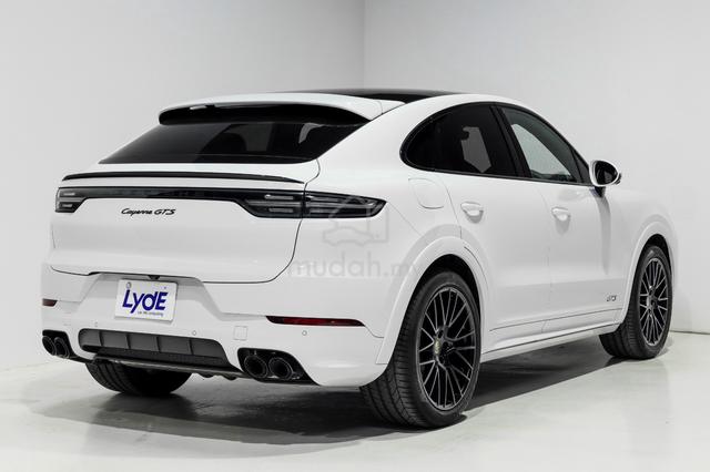 2022 Porsche CAYENNE GTS V8 4.0L - 1