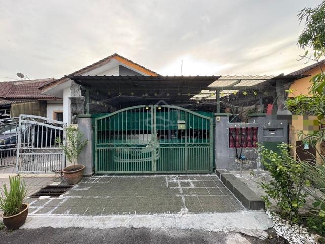 [FACING EMPTY]Single Sty Terrace, Block 8, Bandar Tasik Puteri, Rawang 1