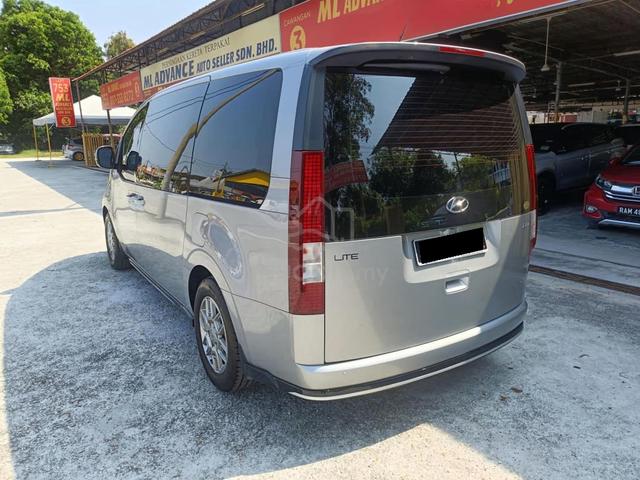 2023 Hyundai STARIA 2.2 LITE (LOAN KEDAI/BANK/CD) - 4